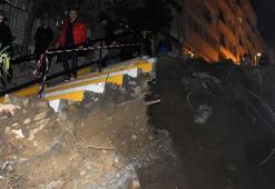 Şişli’de inşaatın istinat duvarı yıkıldı, sokağın yarısı elektriksiz kaldı