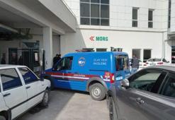 Fabrikada pres makinesine sıkışan işçi öldü