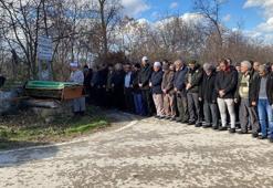 Kütahya'da ayı saldırısında öldüğü değerlendirilen kadın defnedildi