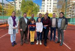 ETEV'den tenis eğitimi bursu