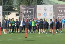 Kamp ve hazırlık maçları için Belek'te bulunan Napoli hücum organizasyonları çalıştı