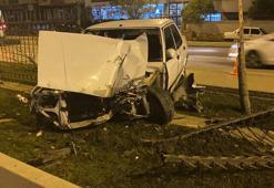 İnegöl'de refüje çıkan otomobilin sürücüsü yaralandı