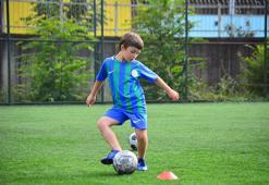 Üzerine kale direği devrilen Yiğit hayatını kaybetti