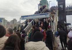 TÜYAP Kitap Fuarı kalabalığı: Sanki bütün İstanbul buraya geliyor gibi