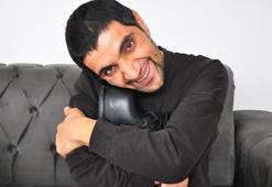 30 yıl sonra giyebildiği ilk ayakkabısına 'Canım benim' diyerek sarıldı