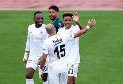 Beşiktaş ve Giresunspor'dan 8 gollü prova