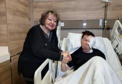 15 gün yaşamaz’ denilen Rus hastanın yüzünden 2 yumruk büyüklüğünde tümör çıktı