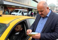 Polisin ceza yağdırdığı Taksim'de Taksiciler Odası Başkanı denetim yaptı