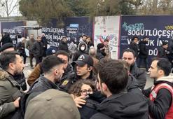 Kadıköy'de toplanan gruba polis müdahalesi: 70 gözaltı