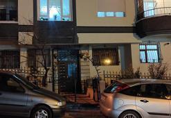 Ankara'da yalnız yaşadığı evinde ölü bulundu