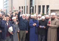 Hz. Muhammed'e hakaret ettiği iddia edilen akademisyene suç duyurusu