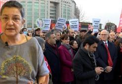 TTB Başkanı Şebnem Korur Fincancı'nın yargılandığı dava başladı