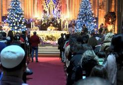 Saint Antuan Kilisesi’nde Noel Ayini