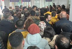 Dilucu Sınır Kapısı'nda IMEI kuyruğu