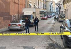 İş yerine giderken silahlı saldırıya uğrayan icra memuru, yaralandı