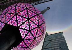 Times Meydanı Geri Sayım Topu, geleneksel yılbaşı kutlamasına hazır