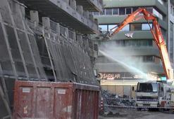 Karaköy Katlı Otoparkı'nda yıkım başladı