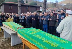 Arızalanan otomobili iterken cipin çarptığı baba-oğul toprağa verildi