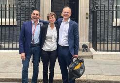 İngiltere Sağlık Bakanlığıyla BioNTech, kanser aşısı için ortaklık yapacak