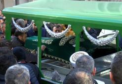 Fatih'te öldürülen taksici son yolculuğuna uğurlandı