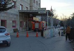 Bursa'da hastanenin 'Çocuk Acil' bölümü yangın şüphesiyle tahliye edildi