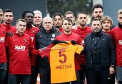 Galatasaray'ın idmanında Ahmet Çalık unutulmadı