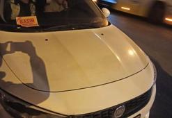 Şüpheli araçtaki basın kartı sahte çıktı; 2 kişiye işlem yapıldı