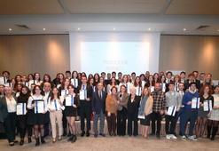 Uluslararası Gençlik Ödül Programı’na Türkiye’den katılan 450 genç sertifikalarını aldı