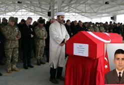 Şehit uzman çavuş Kurt, törenle memleketine uğurlandı