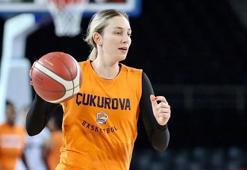 Cansu Köksal Öngüner, basketbola Çukurova ile geri döndü