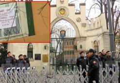 İsveç Konsolosluğu çalışanları: Kitap yakan aptalın fikirlerini paylaşmıyoruz