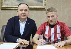 Sivasspor, Samu Saiz'i kadrosuna kattı