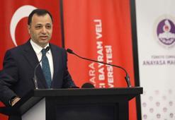 AYM Başkanı yeniden Zühtü Arslan oldu