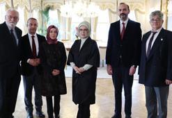Emine Erdoğan'a Uluslararası Apiterapi Federasyonunca 'Dr. Beck Ödülü' takdim edildi