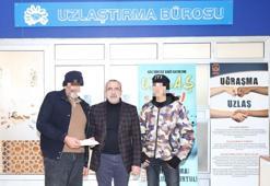 Evinden hırsızlık yapan çocukları, Mehmetçik Vakfı'na bağış şartıyla affetti