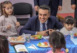 Okullarda ücretsiz yemek uygulaması başladı