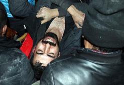 Malatya'da Fırat 19,5 saat sonra enkazdan yaralı kurtarıldı