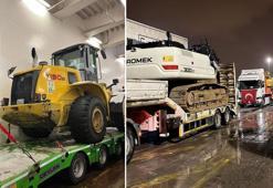 İstanbul'dan gemiyle iş makinaları deprem bölgesine gönderildi