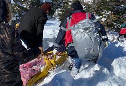 Tuğçe, 83 saat sonra kar altındaki enkazdan çıkarıldı