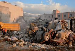 İskenderun'da enkaz kaldırma çalışmaları başladı