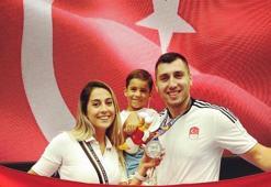 Hentbol Milli Takımı Kaptanı Kütahya ve oğlunun cansız bedeni enkazdan çıkartıldı