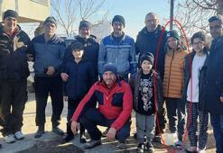 Depremzede Esma'dan, AFAD gönüllüsüne ağlatan istek: Beni çıkartmaya ayağım engel oluyorsa kesebilirsiniz