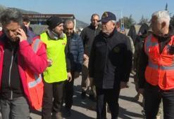 Mehmetçik, Hatay'da yaraları sarıyor