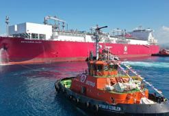 Ertuğrul Gazi gemisi, deprem sonrası doğal gaz sisteminin devamını sağladı