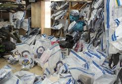 Enkazdan çıkartılan değerli eşyalar, polis korumasında