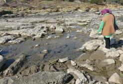 Anamur ve Bozyazı'da deniz çekildi