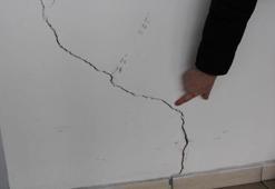 Samsun 19 Mayıs Stadyumu'ndaki çatlaklar dikkat çekti