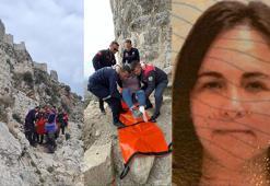 ABD'li turist, Adana'da tarihi Yılankale'de düşüp yaralandı