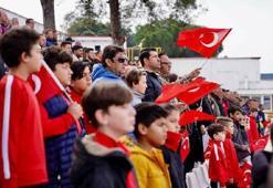 Ayvalıkgücü ve Edremit depremzedeler için sahada