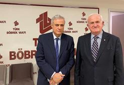 Depremden sonra hayat durdu ama diyalizler durmadı